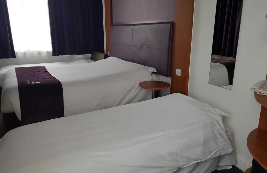 Premier Inn London Hammersmith-1